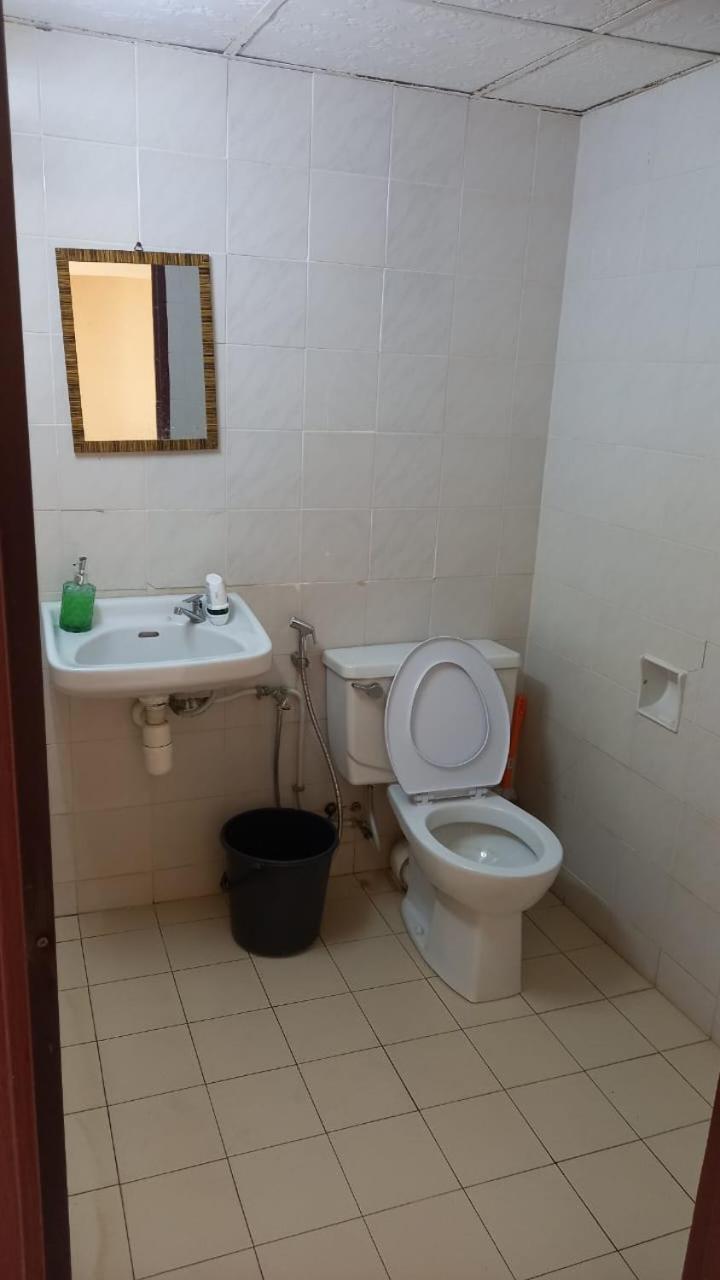 Seaput Srisayang Apartment Batu Feringgi Ngoại thất bức ảnh